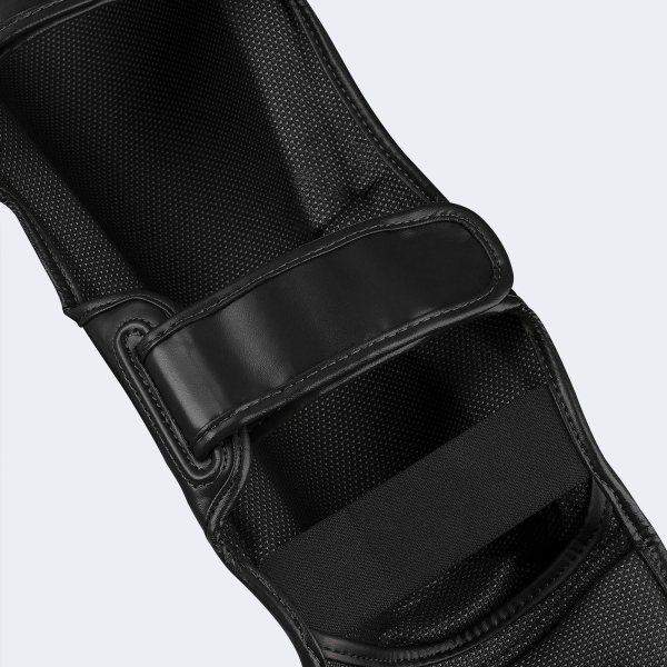 Protector Tibial - Empeine Super Pro - Adisgss011 Negro M